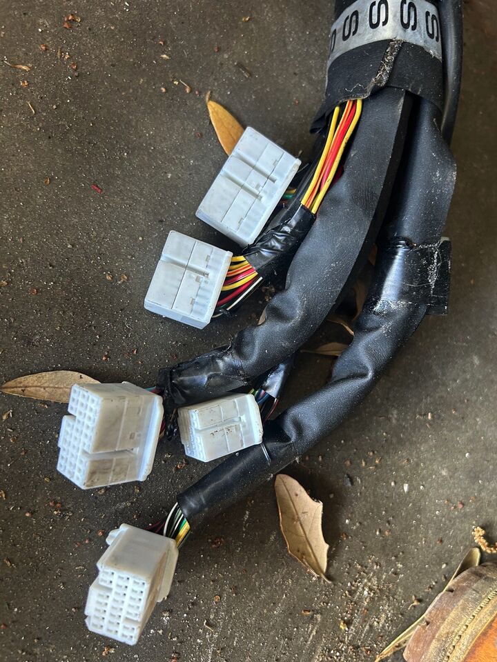 Subaru 2002-03 Impreza WRX Dash Chassis Harness image 3