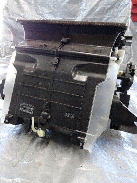 2005 Subaru WRX Heater Core Assembly Unit image 2