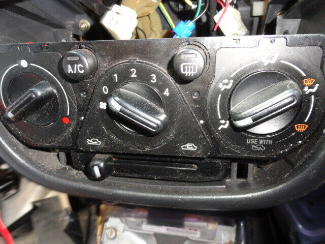 2002 Subaru WRX A/C Climate Control Panel image 2