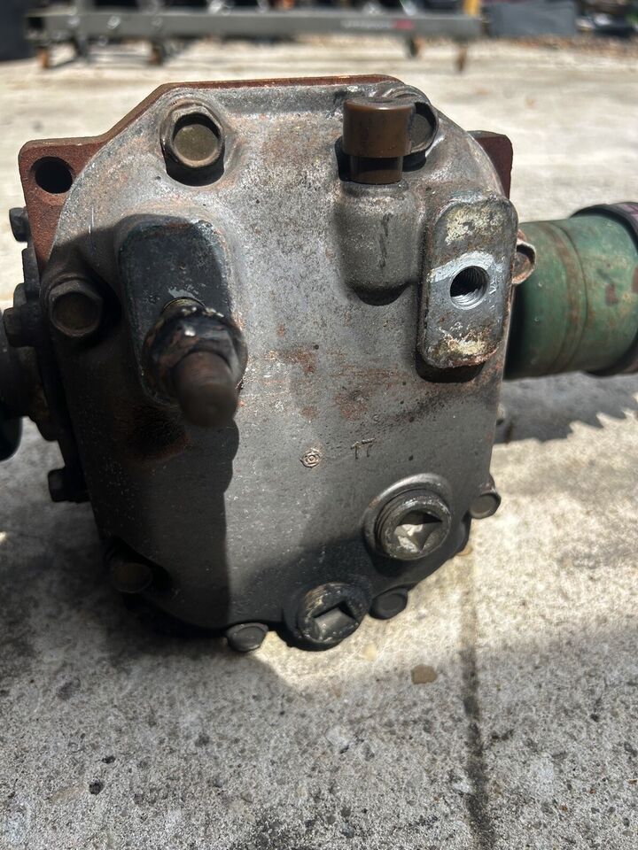 2005 Subaru WRX Impreza Differential & Axles image 1