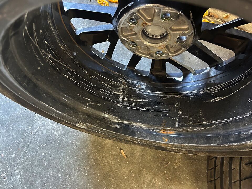 2023 Subaru WRX Premium Wheels 18s NEW TIRES image 10