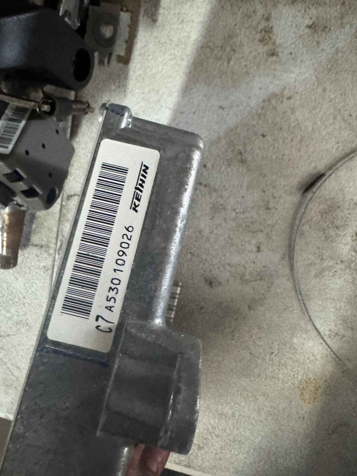 2007-2008 Acura TL Type S Key ignition with ECU 