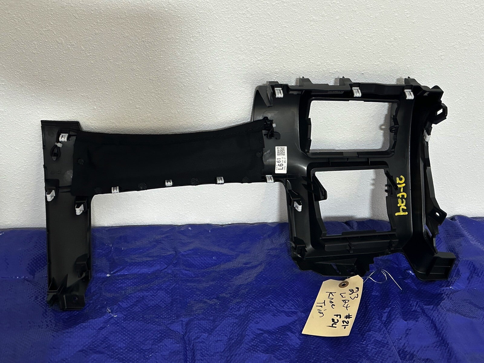 2022-2023 SUBARU WRX DASHBOARD LEFT DRIVER LOWER COLUMN KNEE PAD COVER OEM -2023
