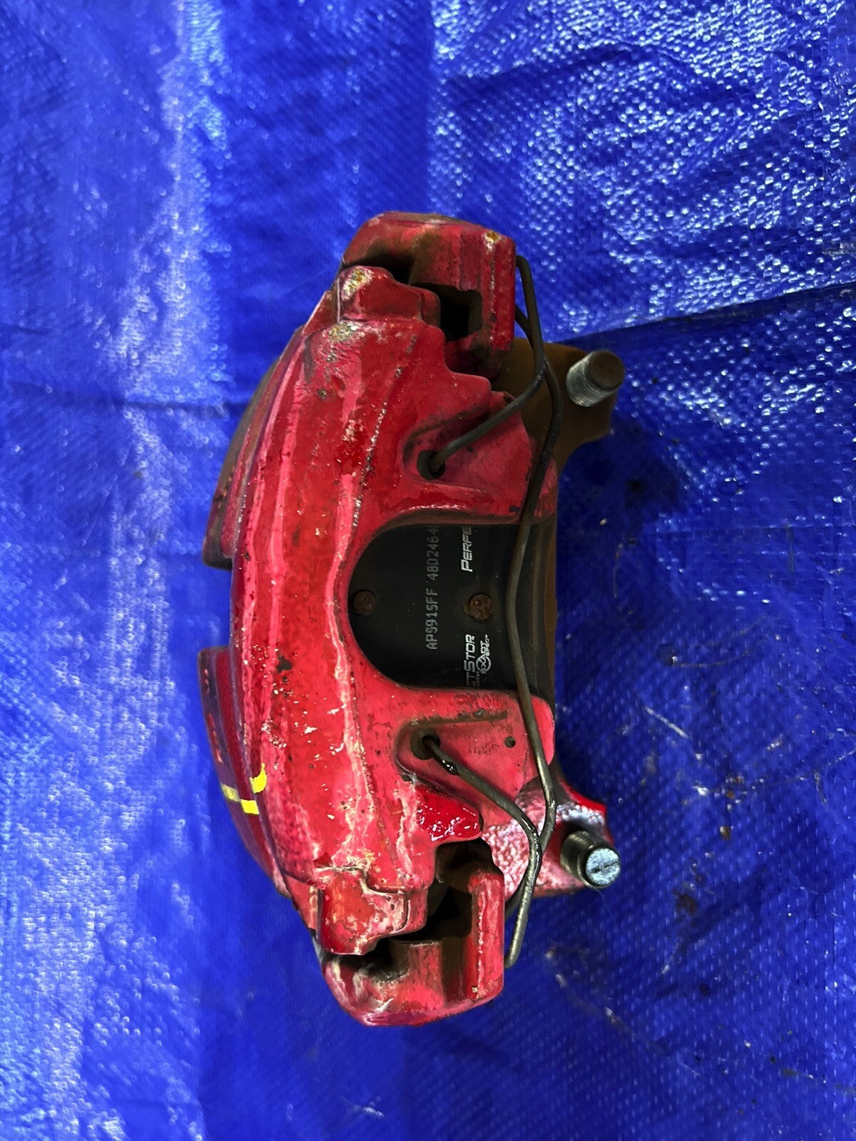 07 VW GTI passenger Front  Caliper