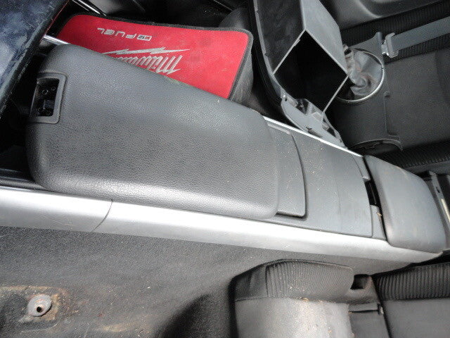 2004 Mazda RX8 Front & Rear Floor Center Console