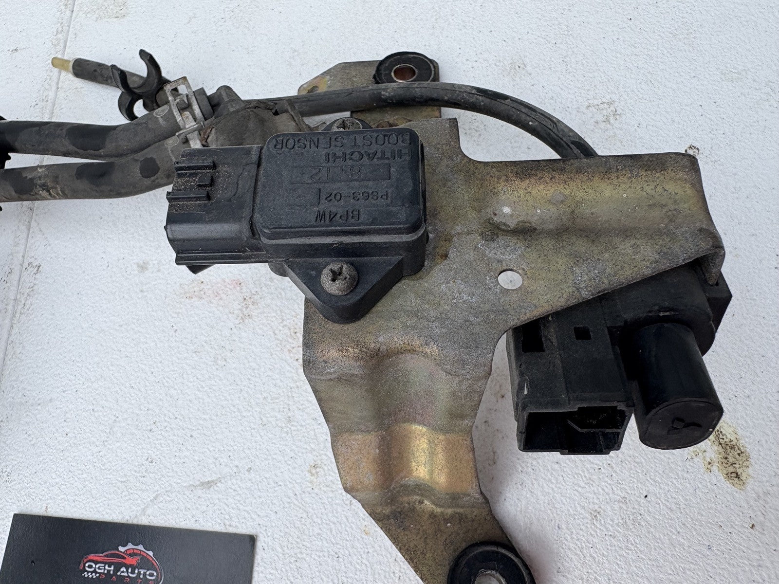 1999-2005 Mazda Miata NB Evaporator Canister With Lines Sensors And Brackets 