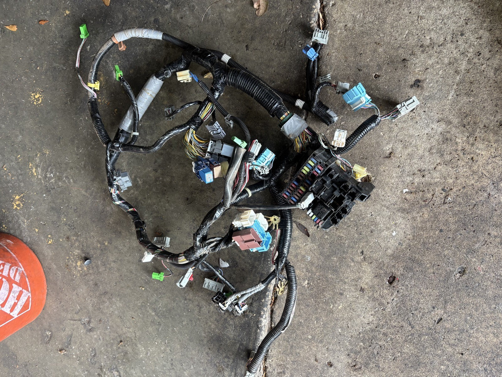 2007 Honda S2000 AP2 Upper Dash Harness With Interior Fuse Box