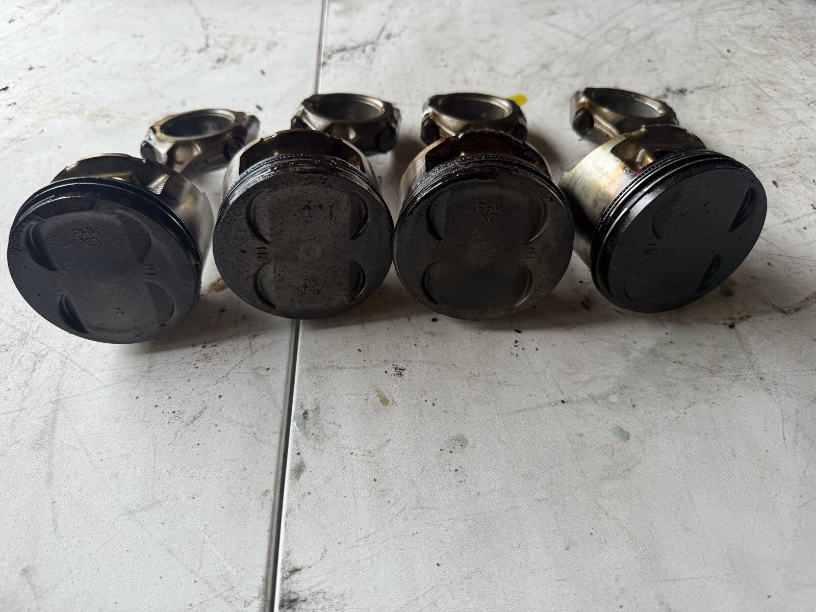 Honda CRV B20 Pistons and rods OEM 