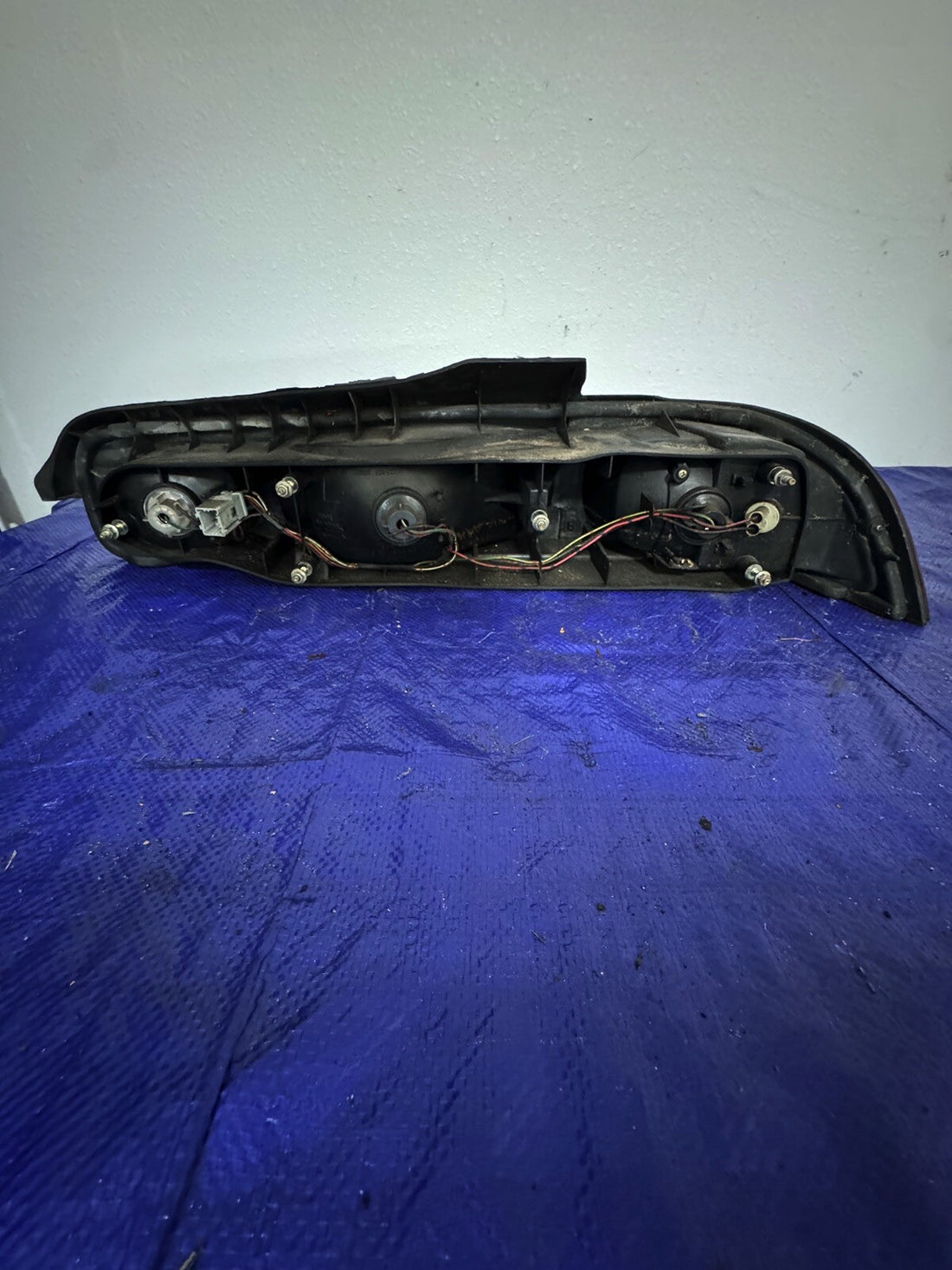 98-01 Acura Integra Rear Tail Light Driver Side 