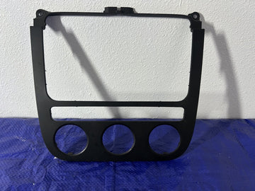 07 VW GTI Radio Climate Bezel Trim Assembly