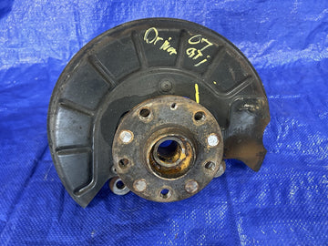 05-07 VW GTI Front Driver LH Side Knuckle Hub 