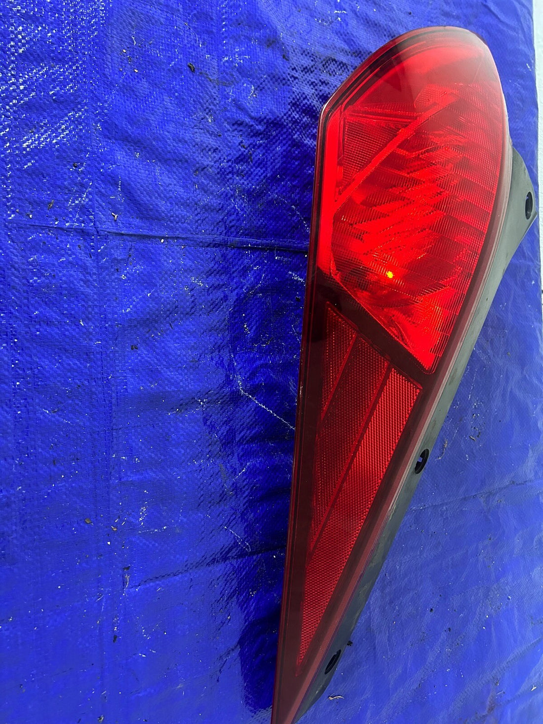 2004 Nissan 350Z Right Passenger Tail light 