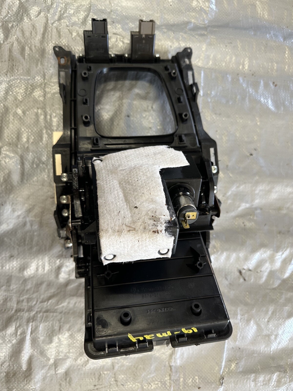 07-08 acura TL type S Center Console Shifter Heated Seat Pocket Bezel Trim oem