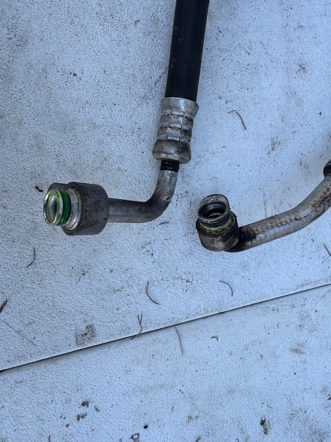 04-08 Mazda Rx8 AC Compressor Lines