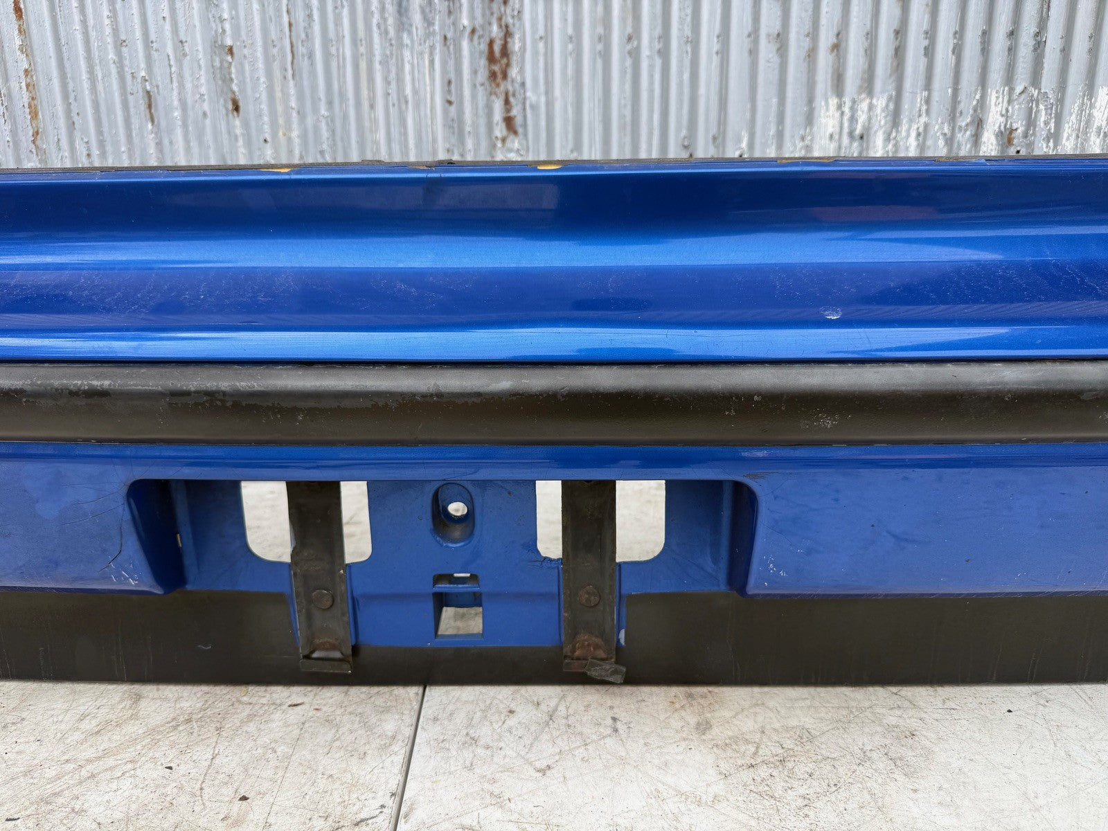 1989-1990 Honda CRX SI rear bumper cover