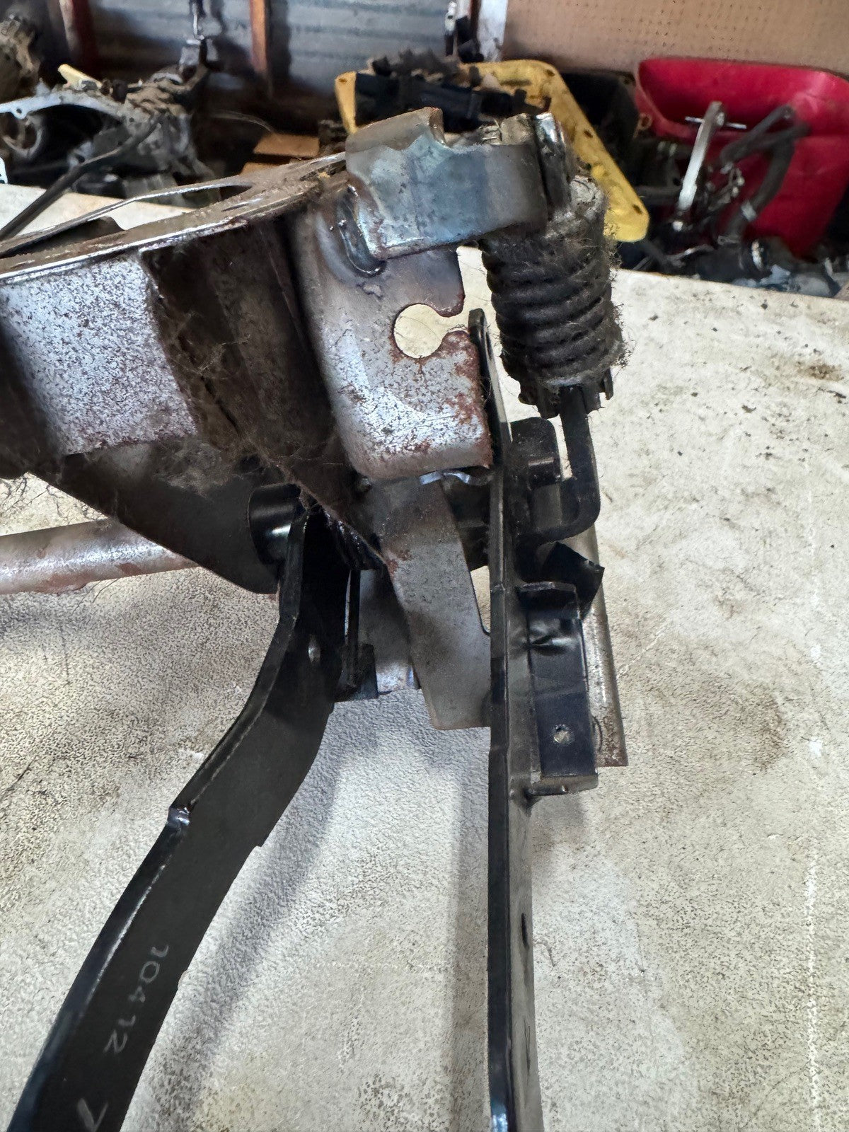 2002 2003 Subaru Forestor clutch pedal assembly wrx 