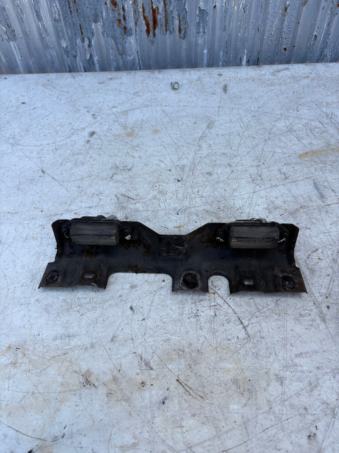1990-1994 Eagle Talon Rear License Plate Bracket With Lights 