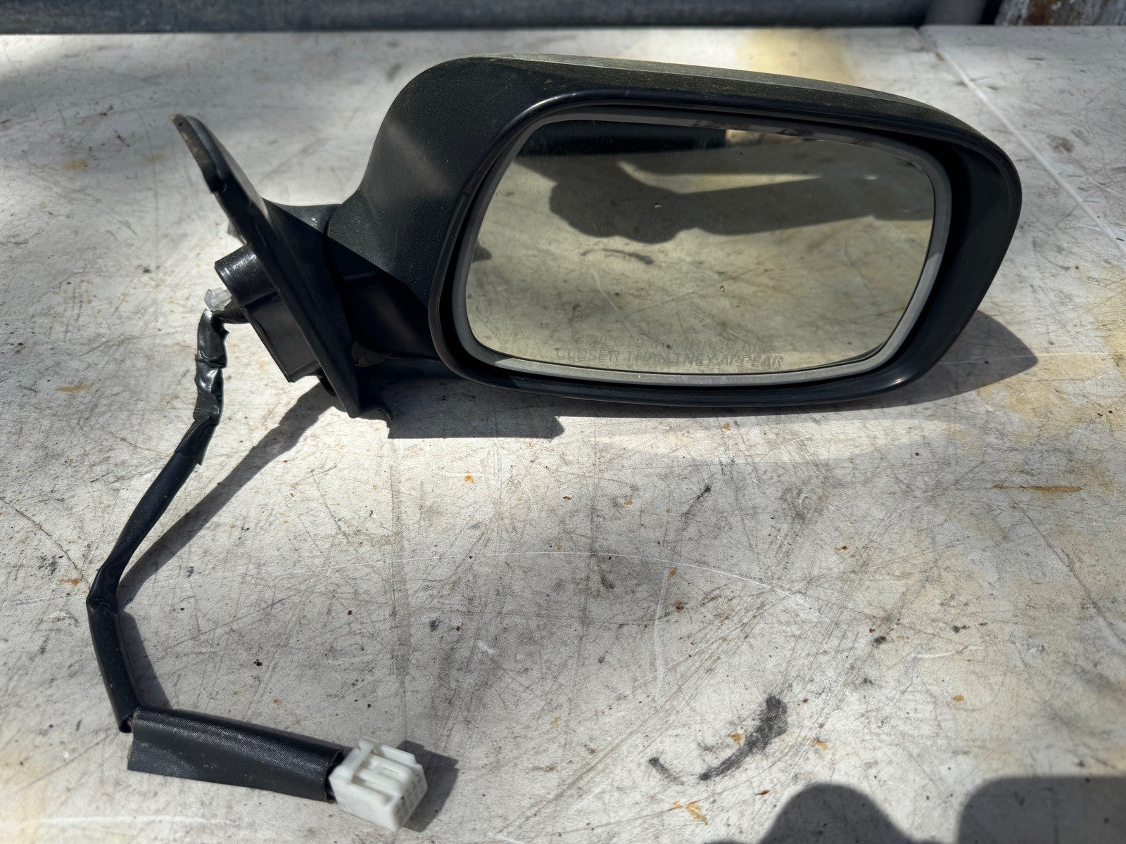 2000-2005 Lexus IS300 Passenger Mirror