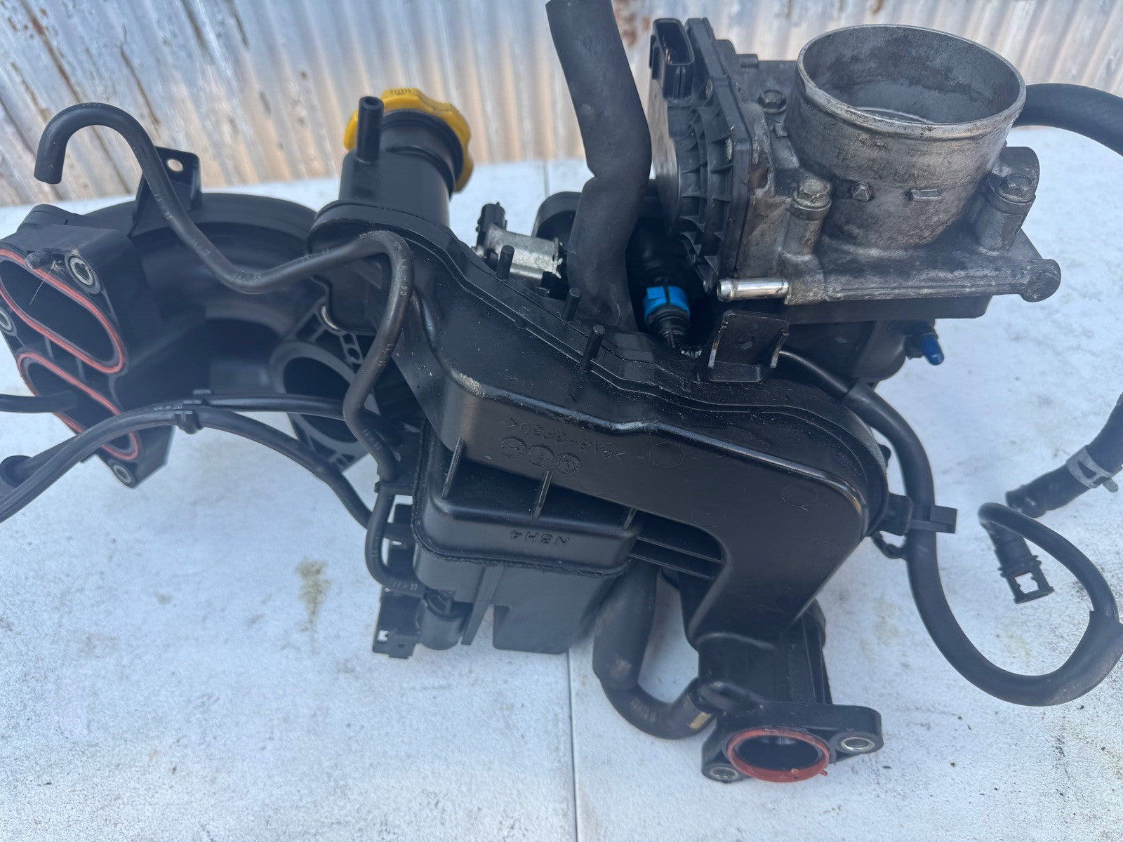 04-08 Mazda Rx8 Upper Intake manifold 13b throttle body