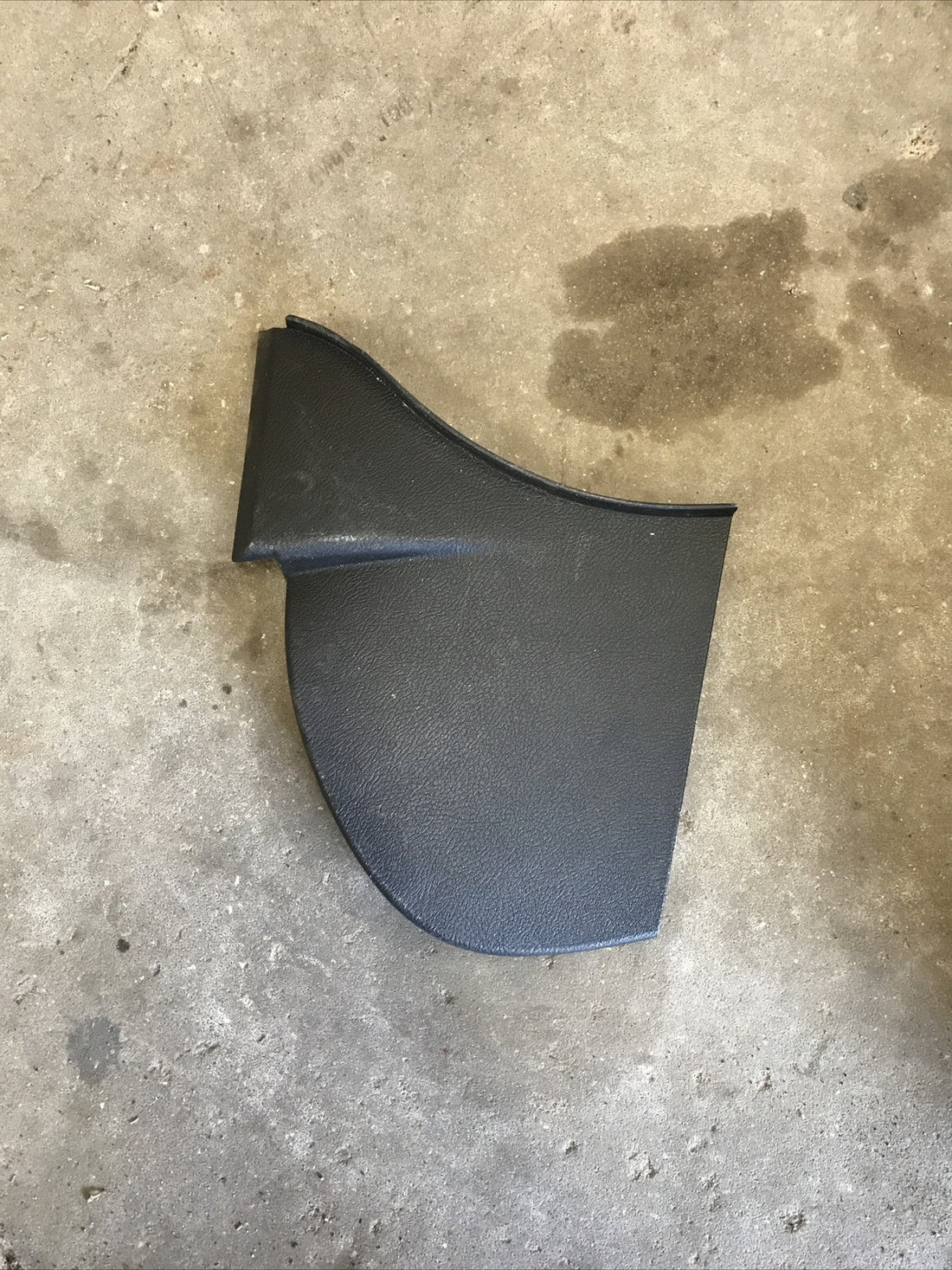 06-11 Honda Civic Coupe Right Dash End Cap Cover Black