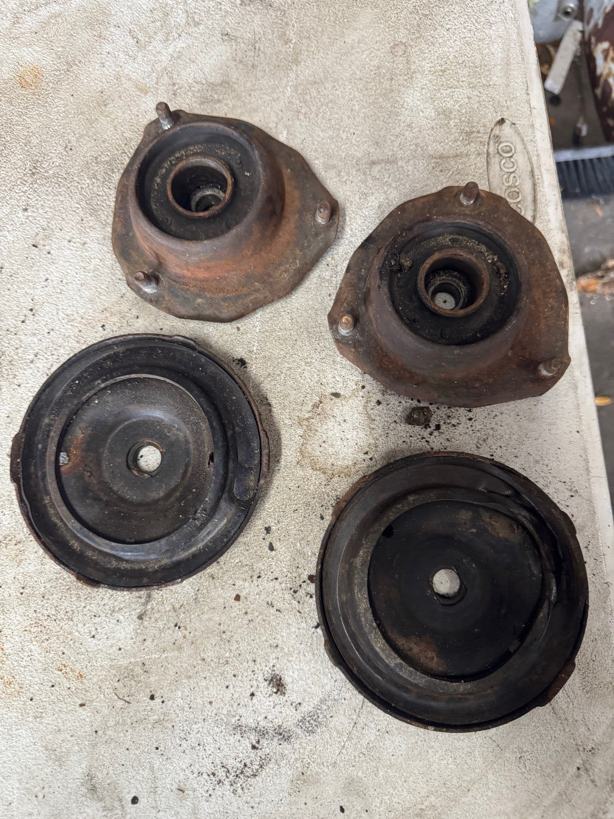 1980-1983 Toyota Corolla Top Hats