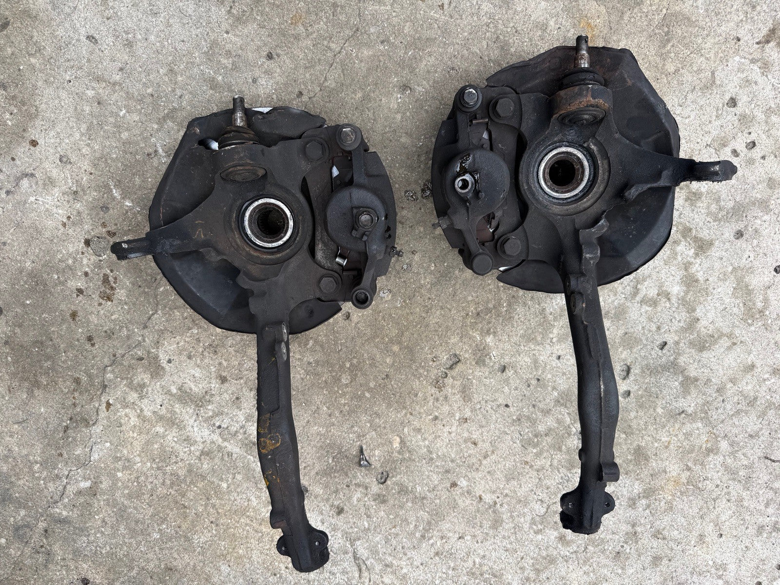 1989 -1990 Honda Civic SI Front knuckles L&R