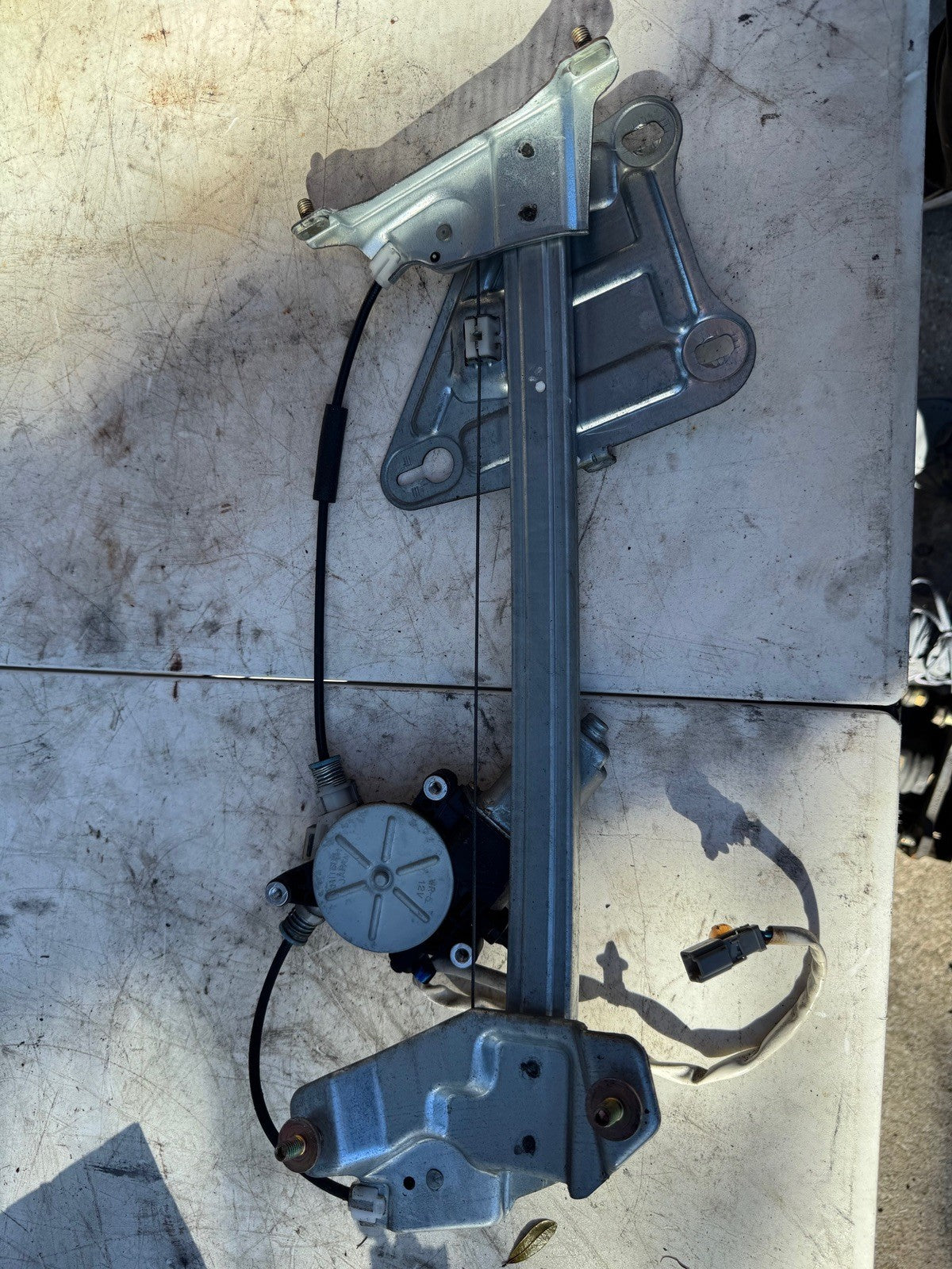 2000-2004 Honda S2000 Window Regulator Passenger