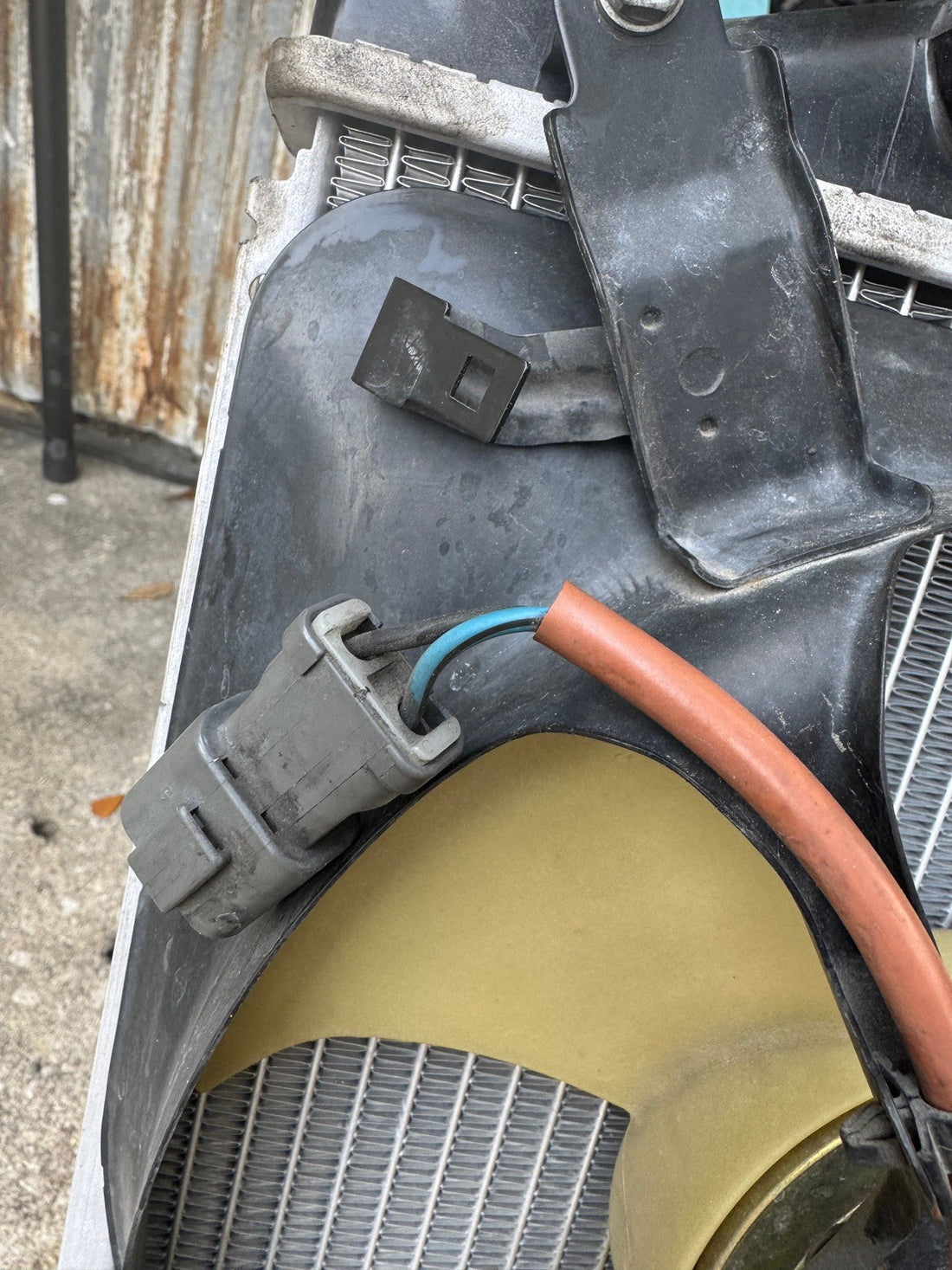 2000-2004 Honda S2000 AC Condensor Fan 