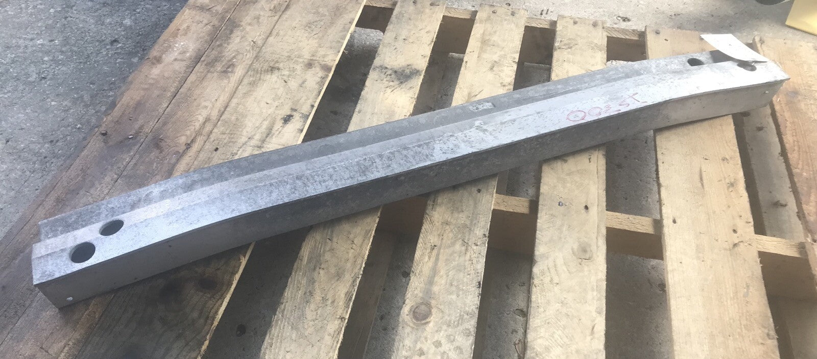01-05 Lexus IS300 Rear Bumper Support