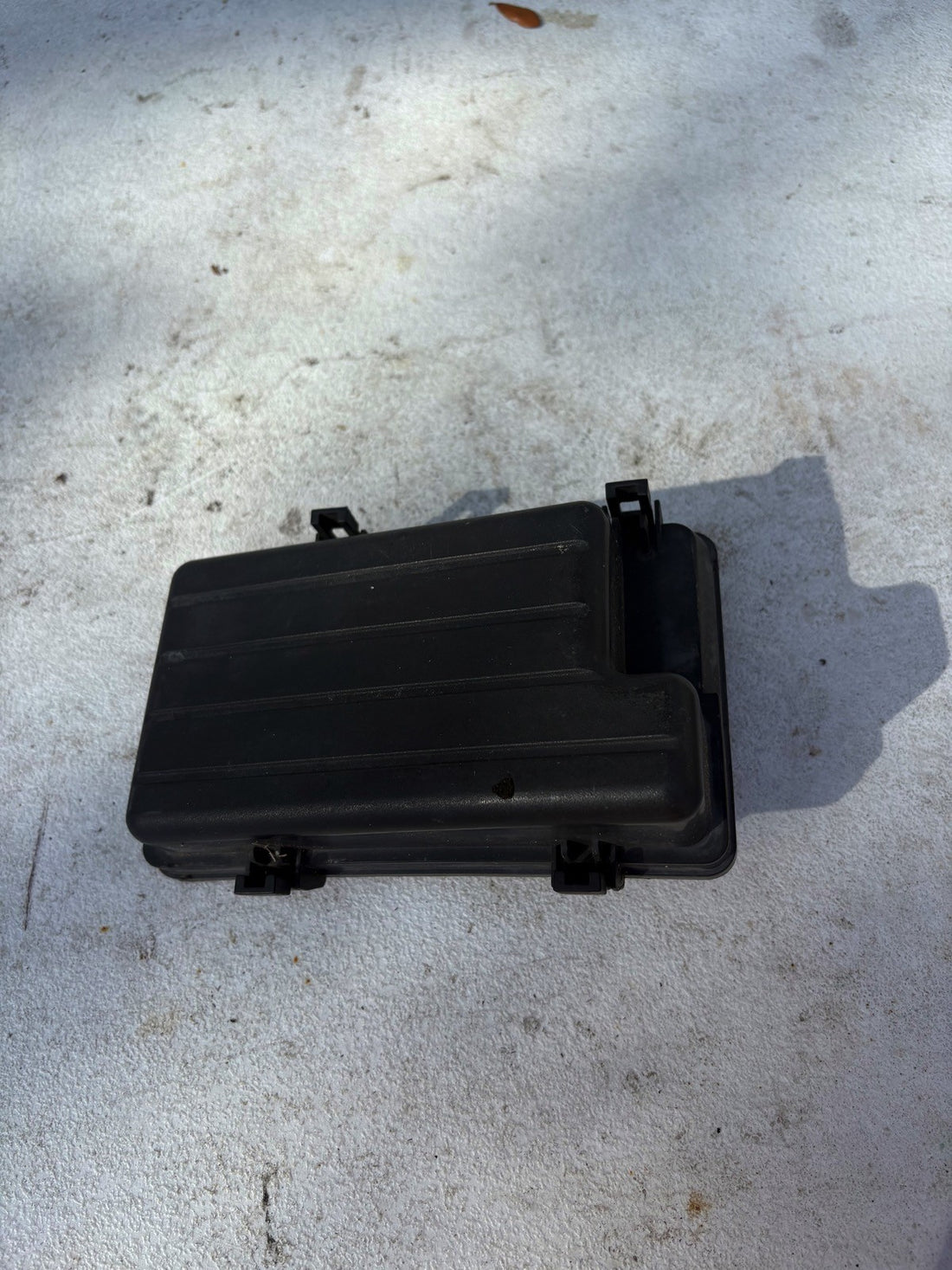 2004-2008 Acura TSX Engine Bay Compartment Fuse Box Lid OEM Cover Fusebox