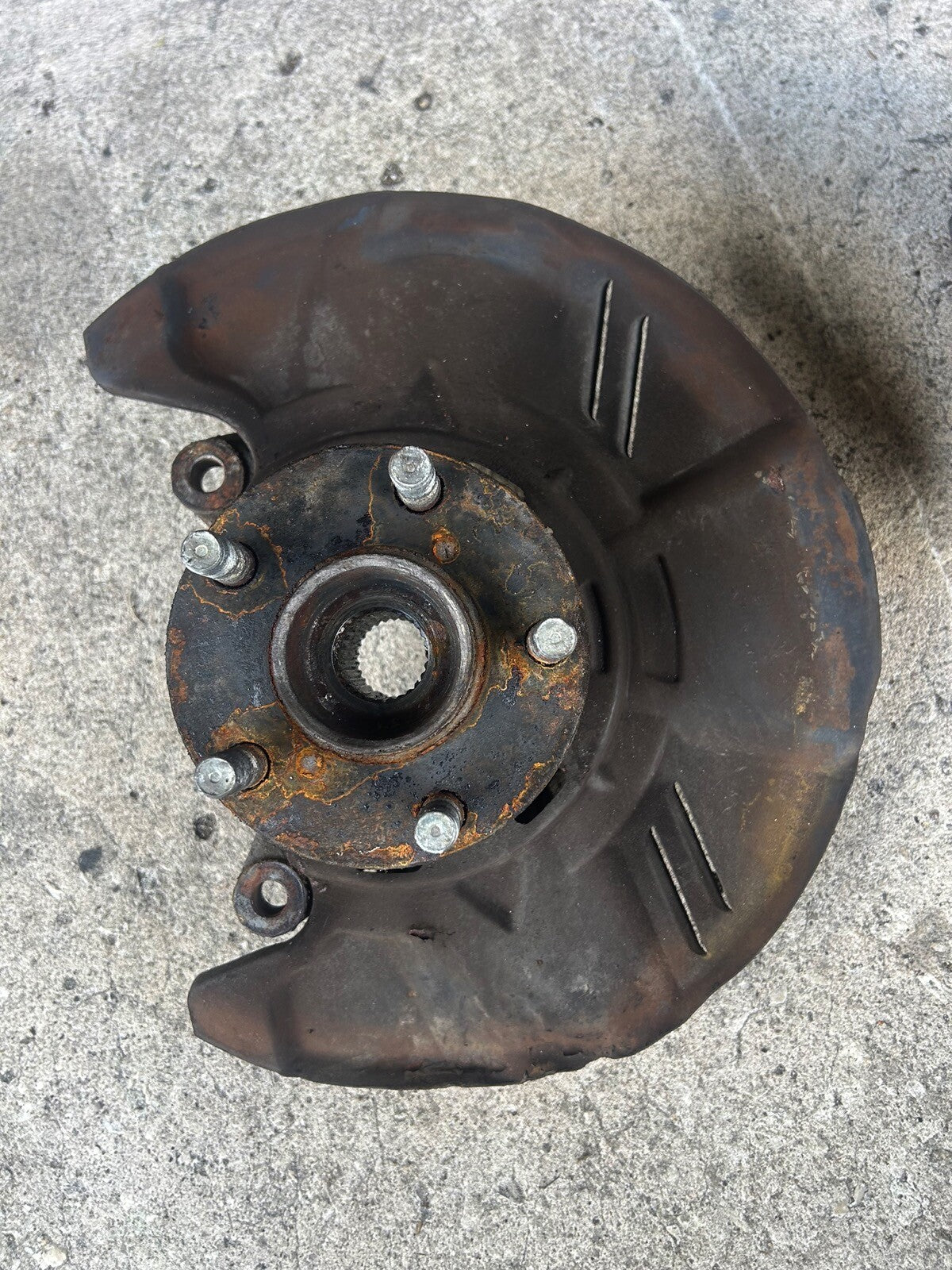 09-14 Subaru WRX Front Pass Knuckle Hub Assembly 