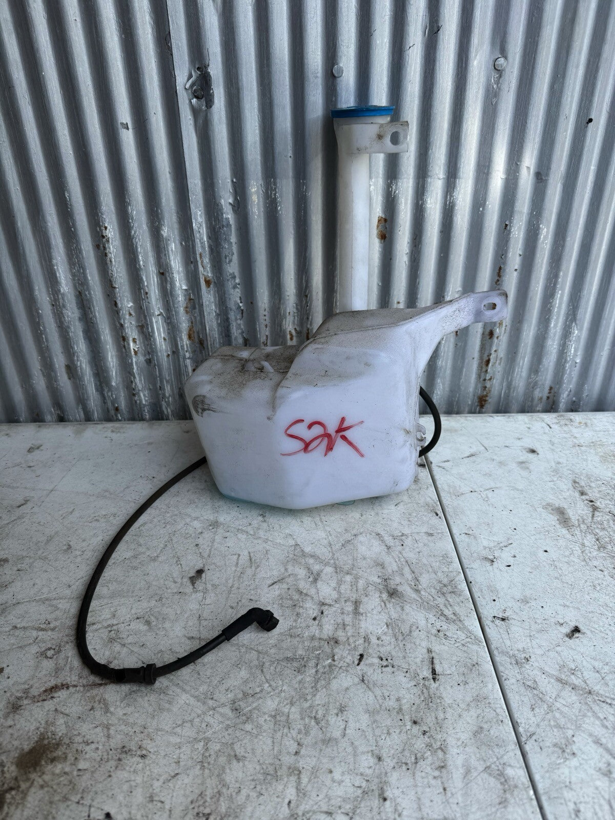 02-04 Honda S2000 Windshield Washer Reservoir