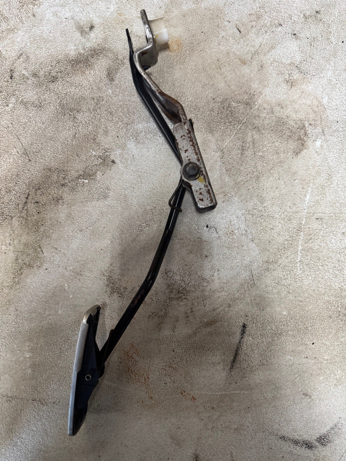 2002 Subaru Forestor Gas Pedal 