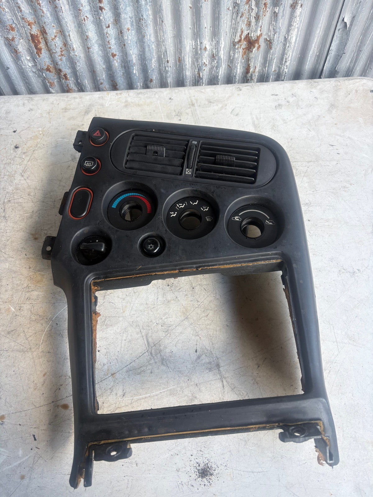 1990-1994 Eclispe Talon Laser 1G Center Black Dash Radio Trim Bezel Complete