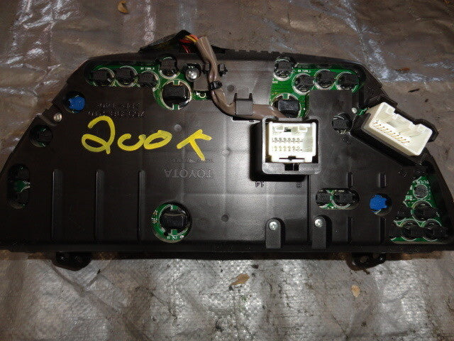 2005 Lexus is300 Instrument Cluster