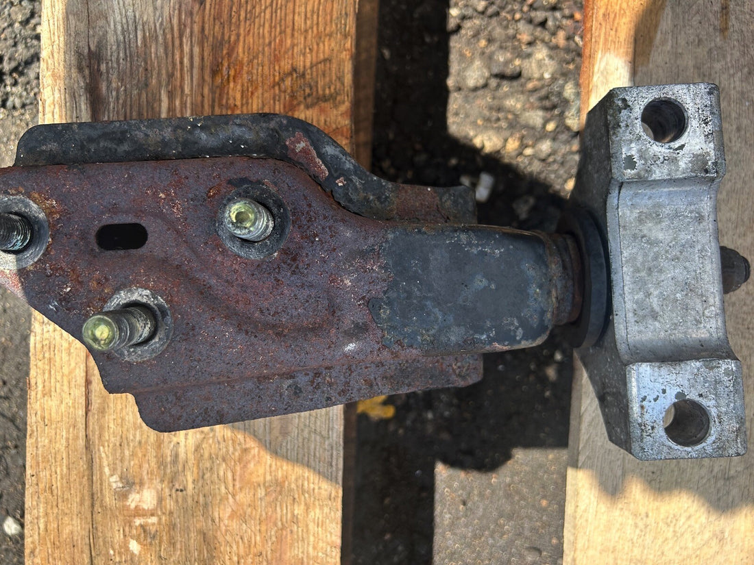 94-01 Acura Integra Transmission Torque Mount