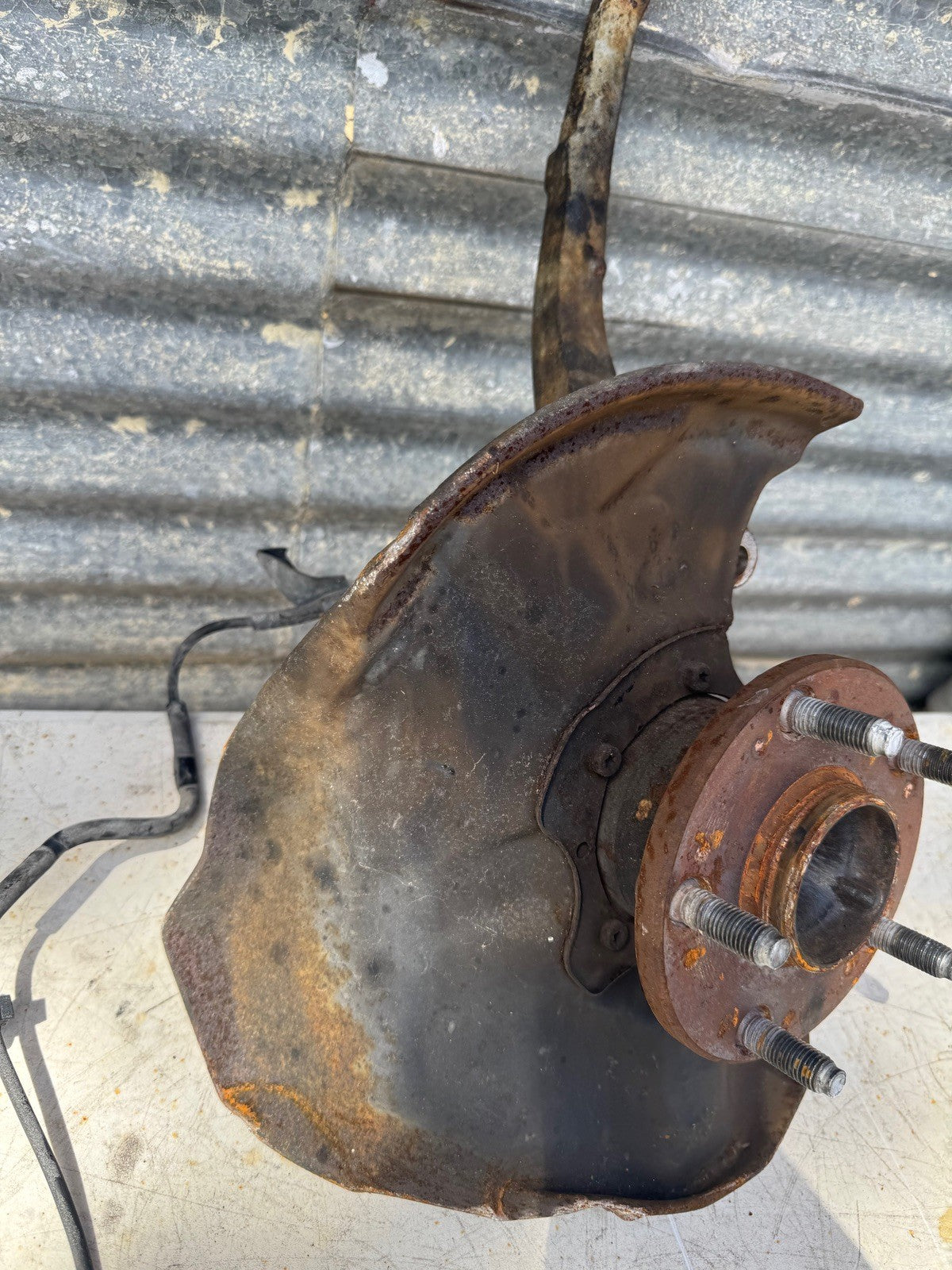 2001-2005 Lexus IS300 Front Knuckle Left Driver