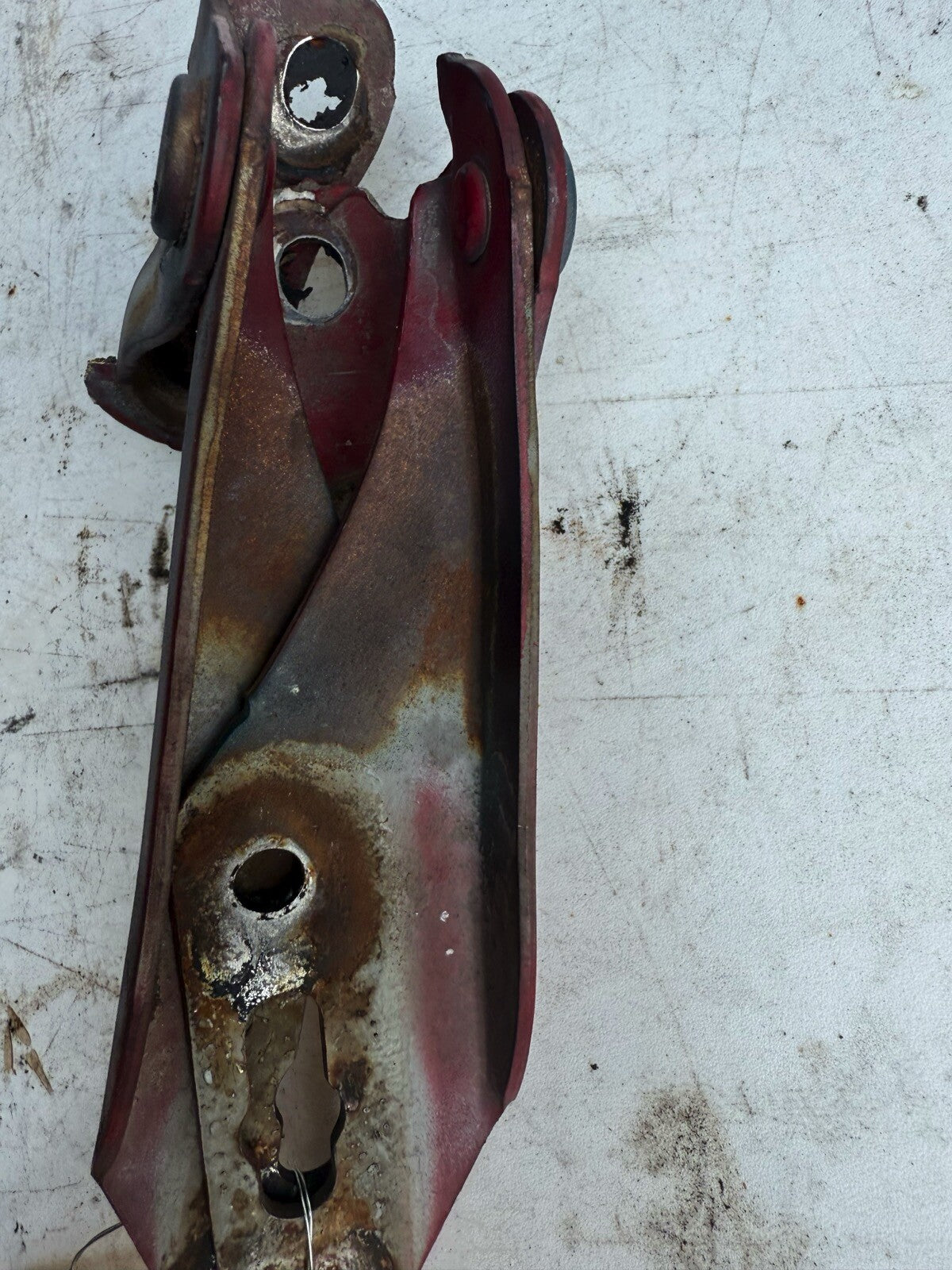 1999 Acura Integra Hood hinges L & R 