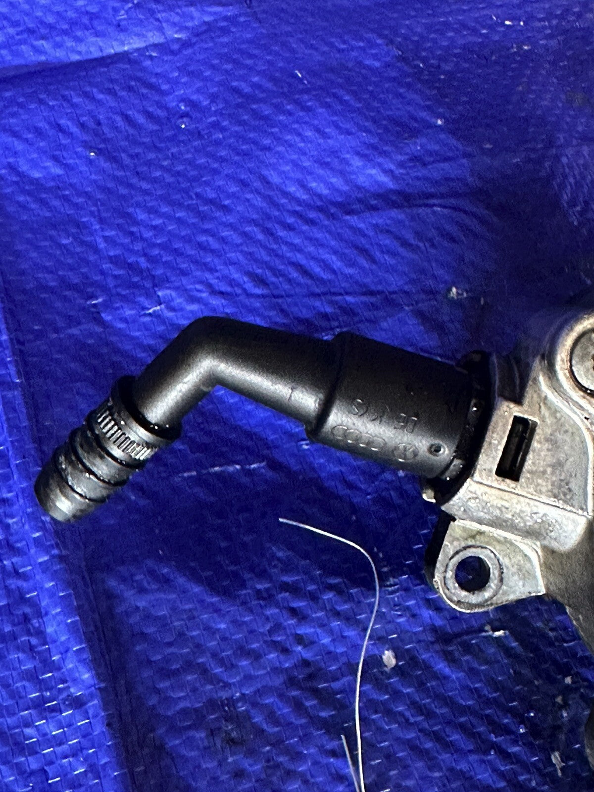 2007-2011 VW golf gti EOS - 2.0L Brake Vacuum PUMP 06D145100E (2007) OEM