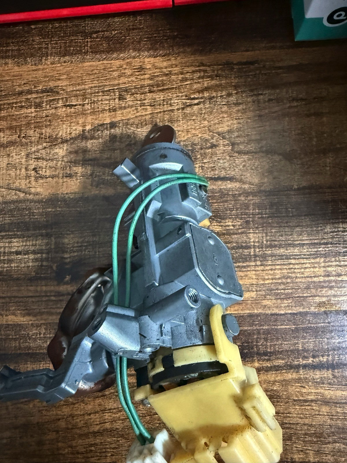 1999 Mazda Miata Ignition switch with key