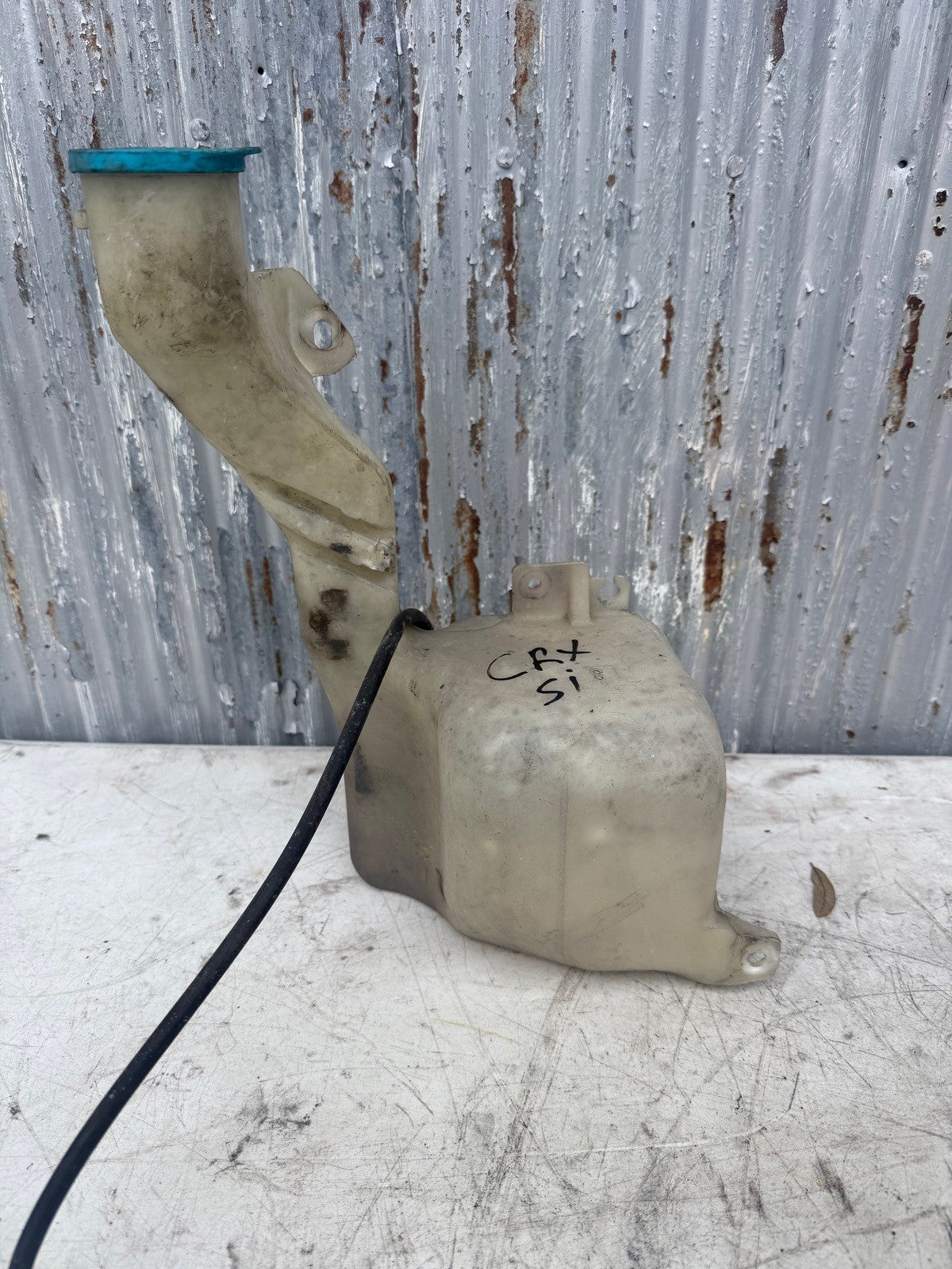 1989-1990 Honda CRX SI Windshield Washer Bottle 