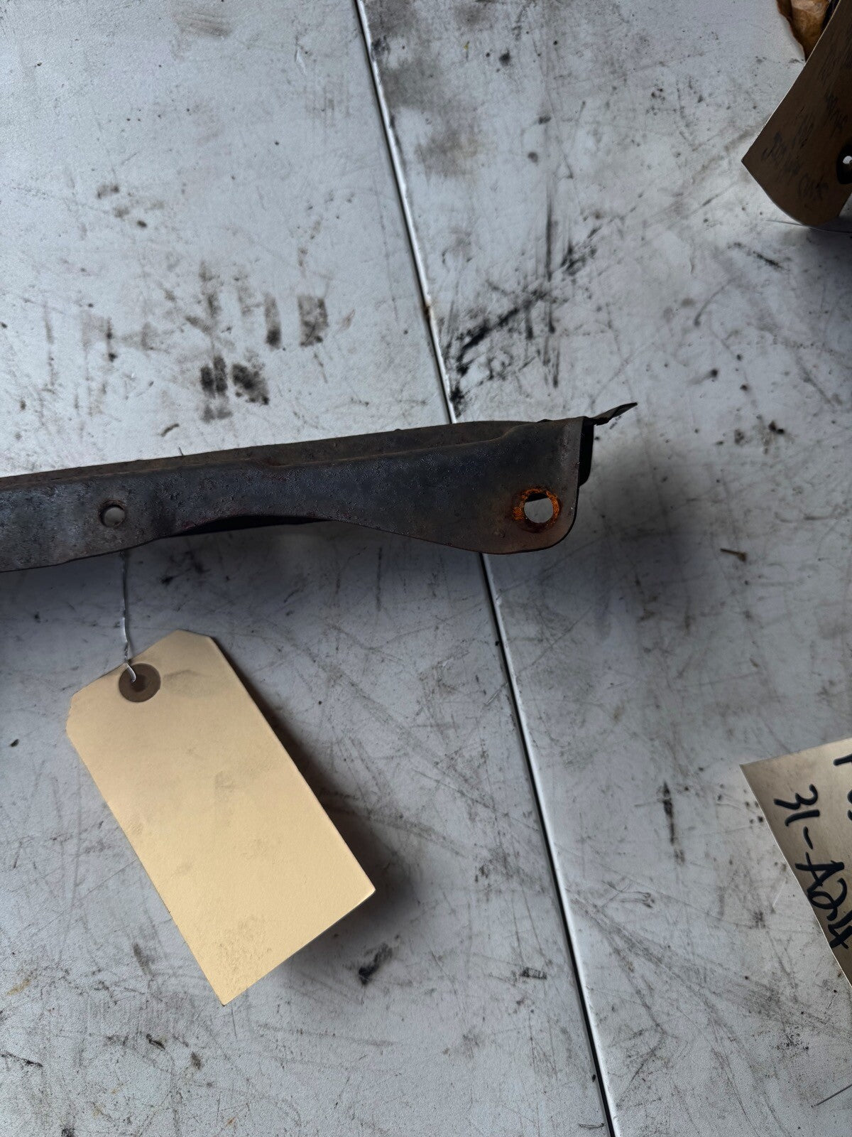 02-05 Honda civic SI EP# Radiator Support T Bracket OEM