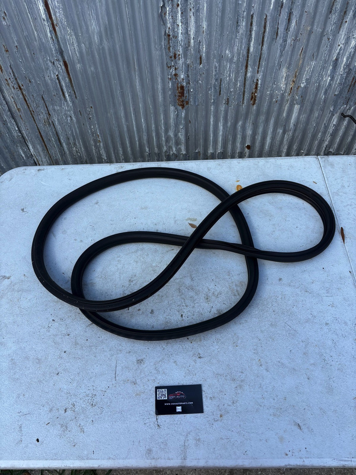 2004-2008 Acura TSX Passenger Front Door Seal Weather Strip Molding OEM