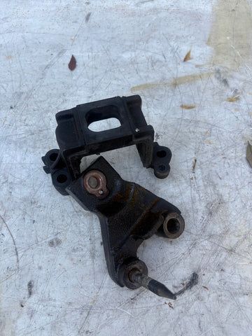 2007-2008 Honda Fit 1.5L Engine Mount Bracket Post Auto 