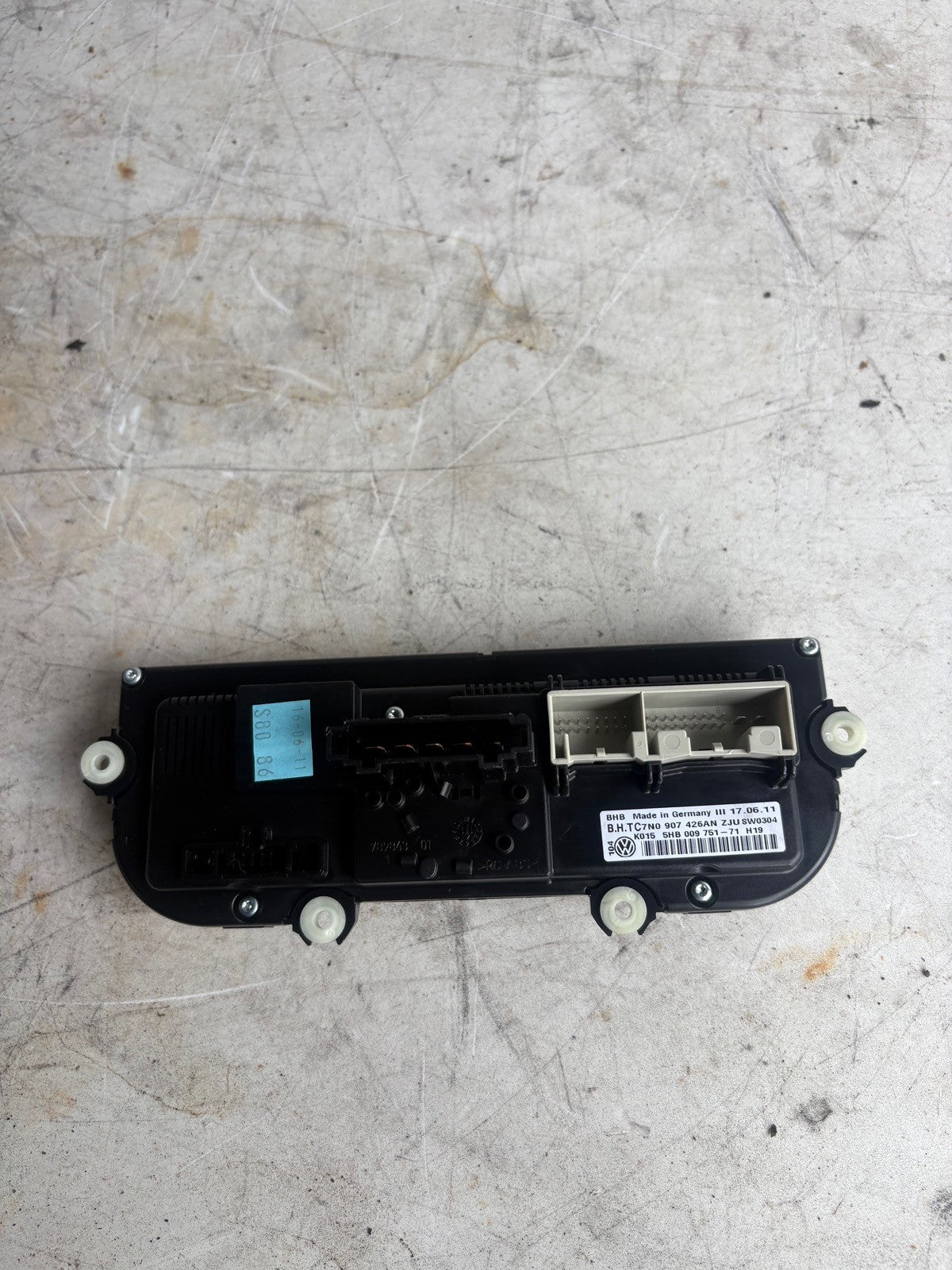 2010-2014 Volkswagen Golf GTI MK6 Temperature Climate Control OEM