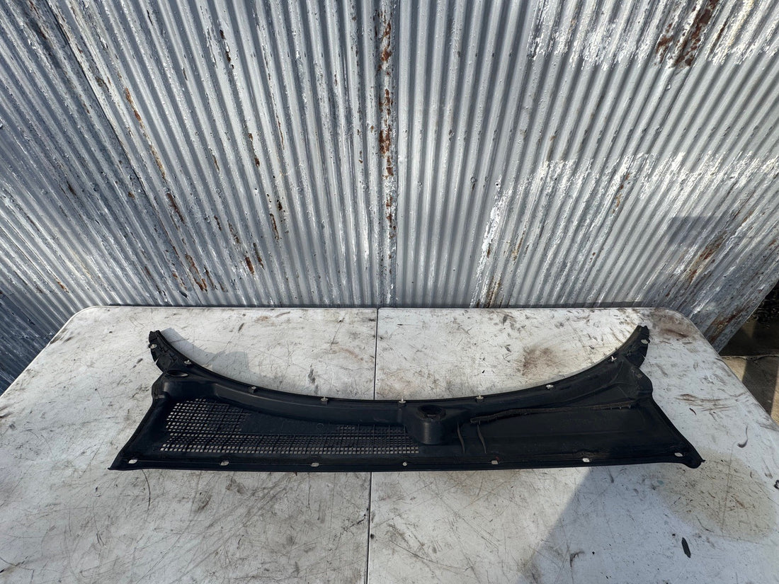 2000-2004 Honda S2000 Wiper Cowl 