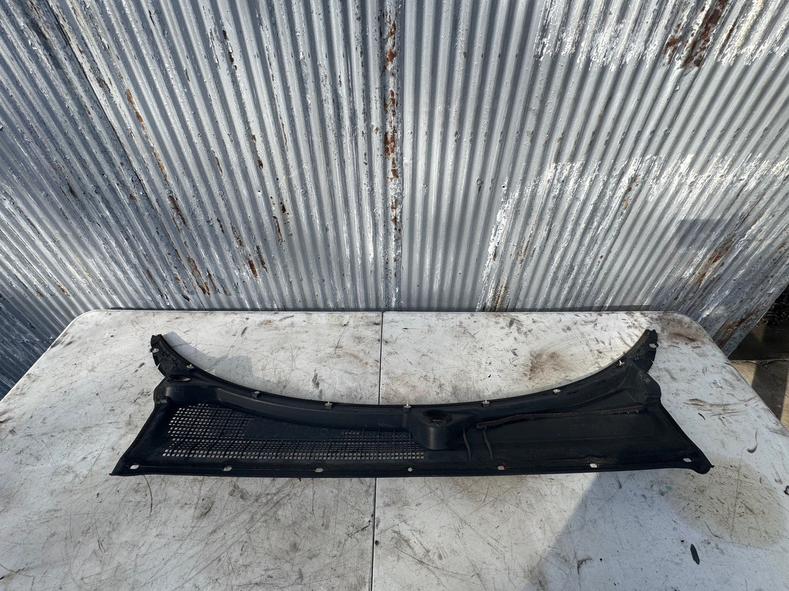 2000-2004 Honda S2000 Wiper Cowl 