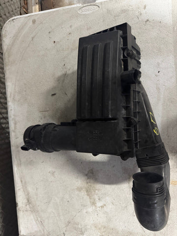2008-2009 VW GTI Intake Box 