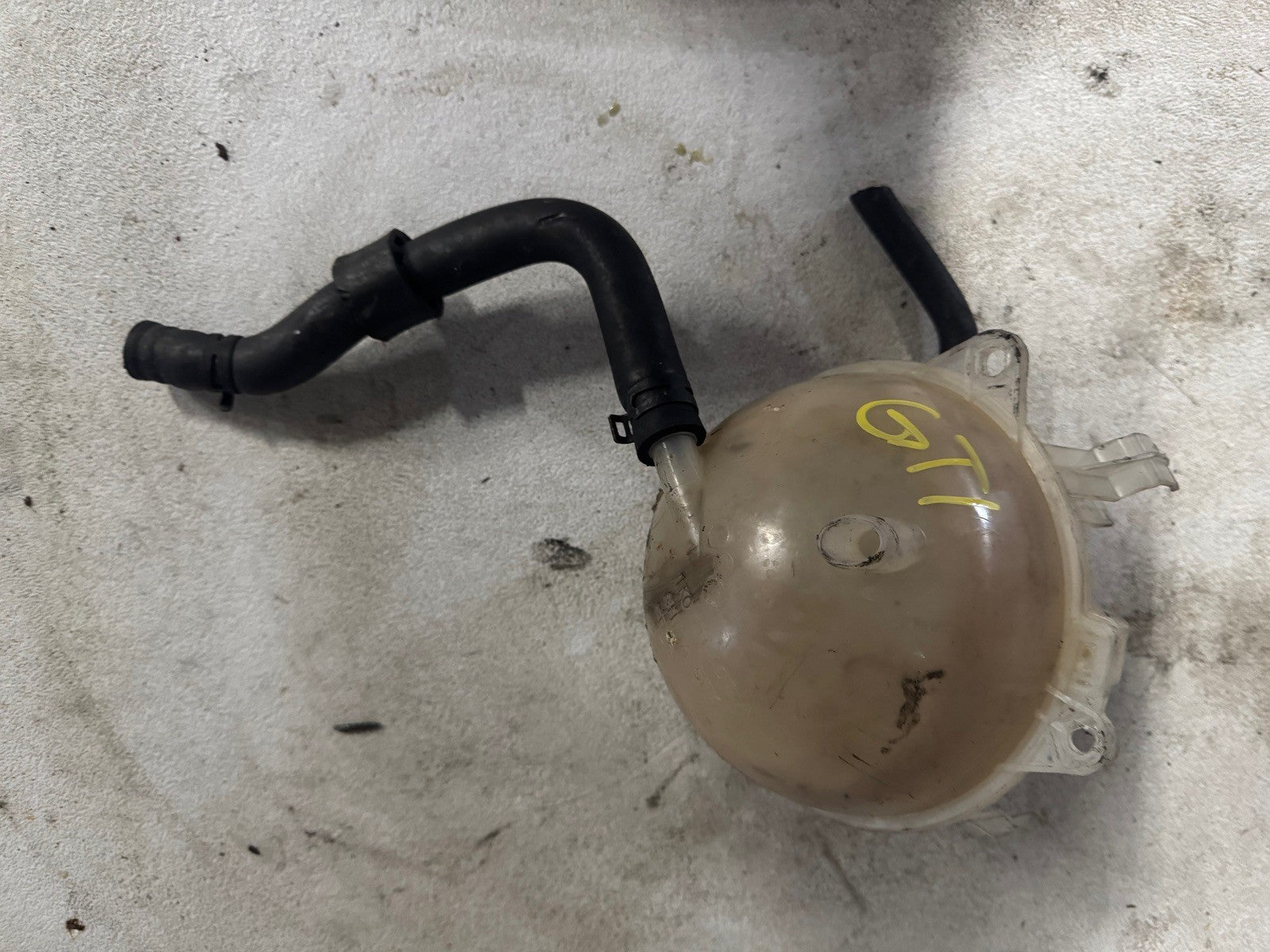 2008-2009 VW GTI Coolant Tank 