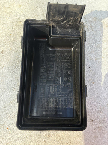 2004-2008 Acura TSX Engine Bay Compartment Fuse Box Lid OEM Cover Fusebox